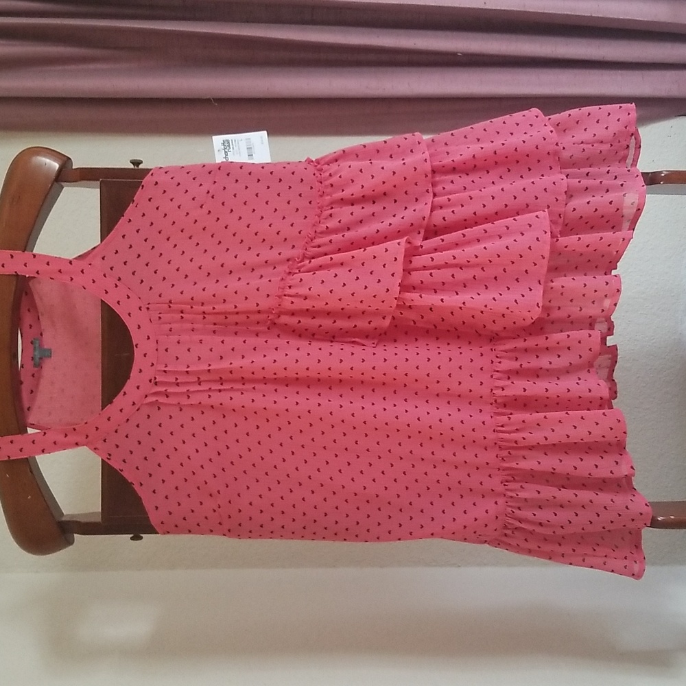 Short sleeve top by Charlotte Russe
